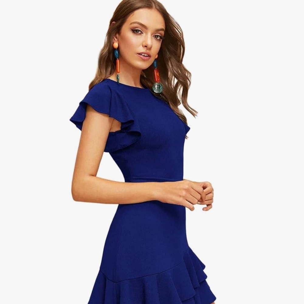 Elegant Blue Ruffle Sleeve Dress